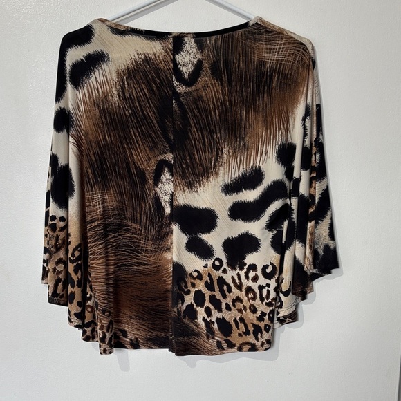 Frank Lyman Design Black and Brown Animal Print Blouse PTP 17in - Picture 3 of 4